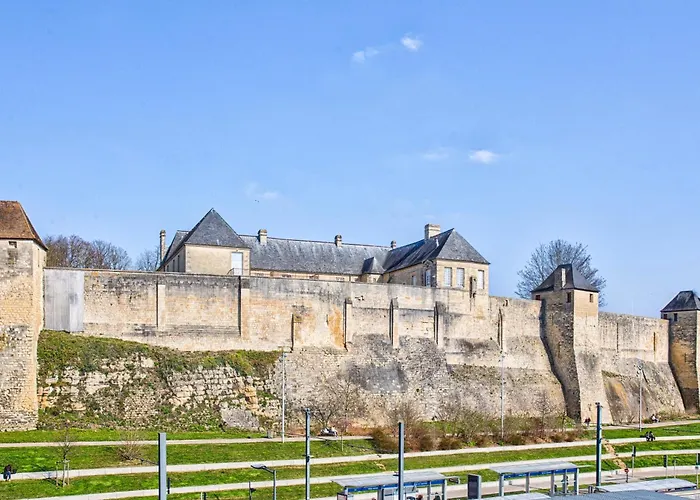 Le Tilleul - Centre - Parking Prive - Wifi קאין